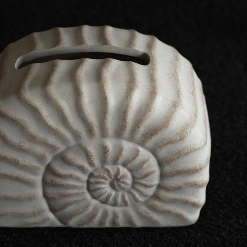 Resin tissue box decoration in conch ramble colour with modern minimalist seashell design