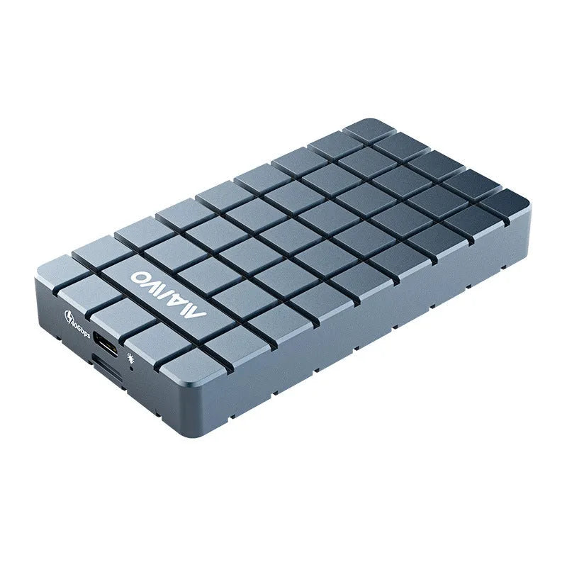 Aluminium USB4 hard disk enclosure for solid state drives with 40Gbps transfer speed