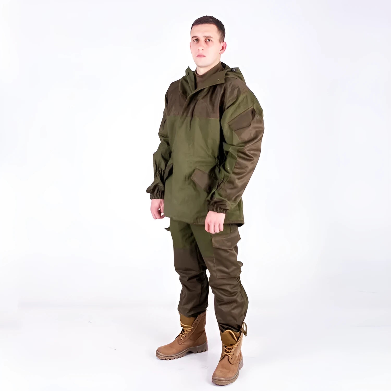 Men's solid colour tactical battle suit jacket and trousers set for outdoor sports.