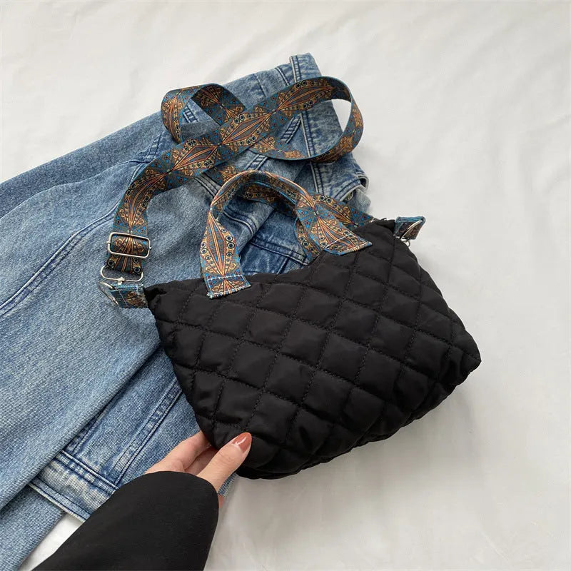 Oxford cloth messenger bag with sandwich pocket and single shoulder strap in horizontal square shape