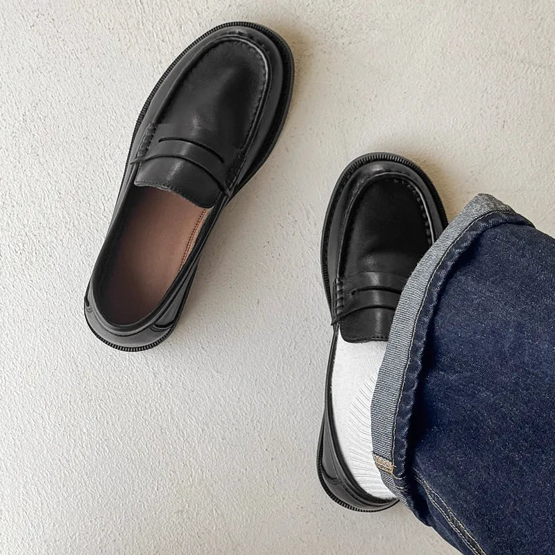 Men's slip-on casual shoes in beige with a microfiber upper and rubber sole
