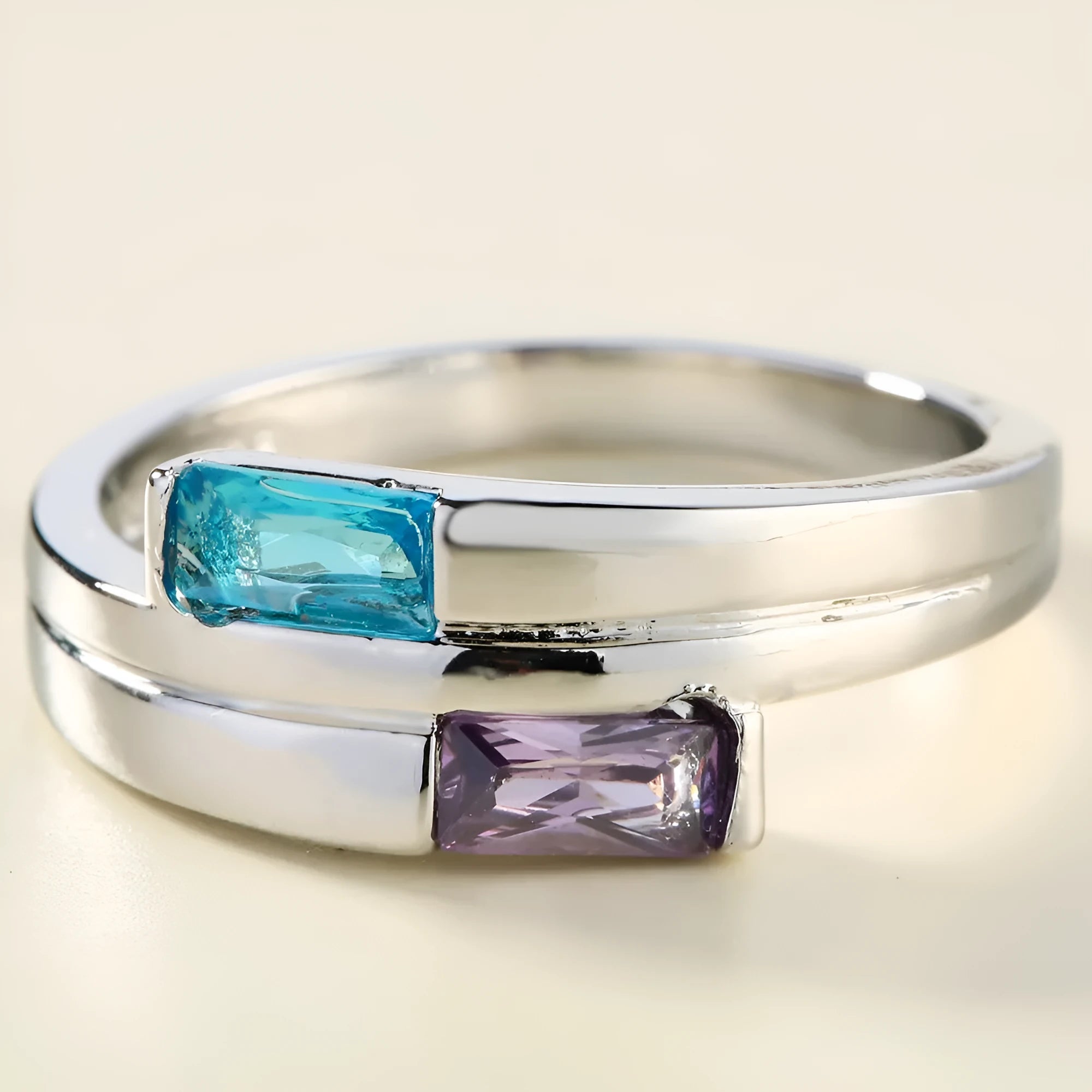 Silver electroplated copper ring with zircon stone geometric design on hand