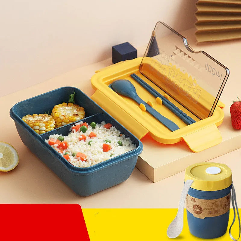 Heated four-layer partitioned bento box in Nordic style with green plastic exterior