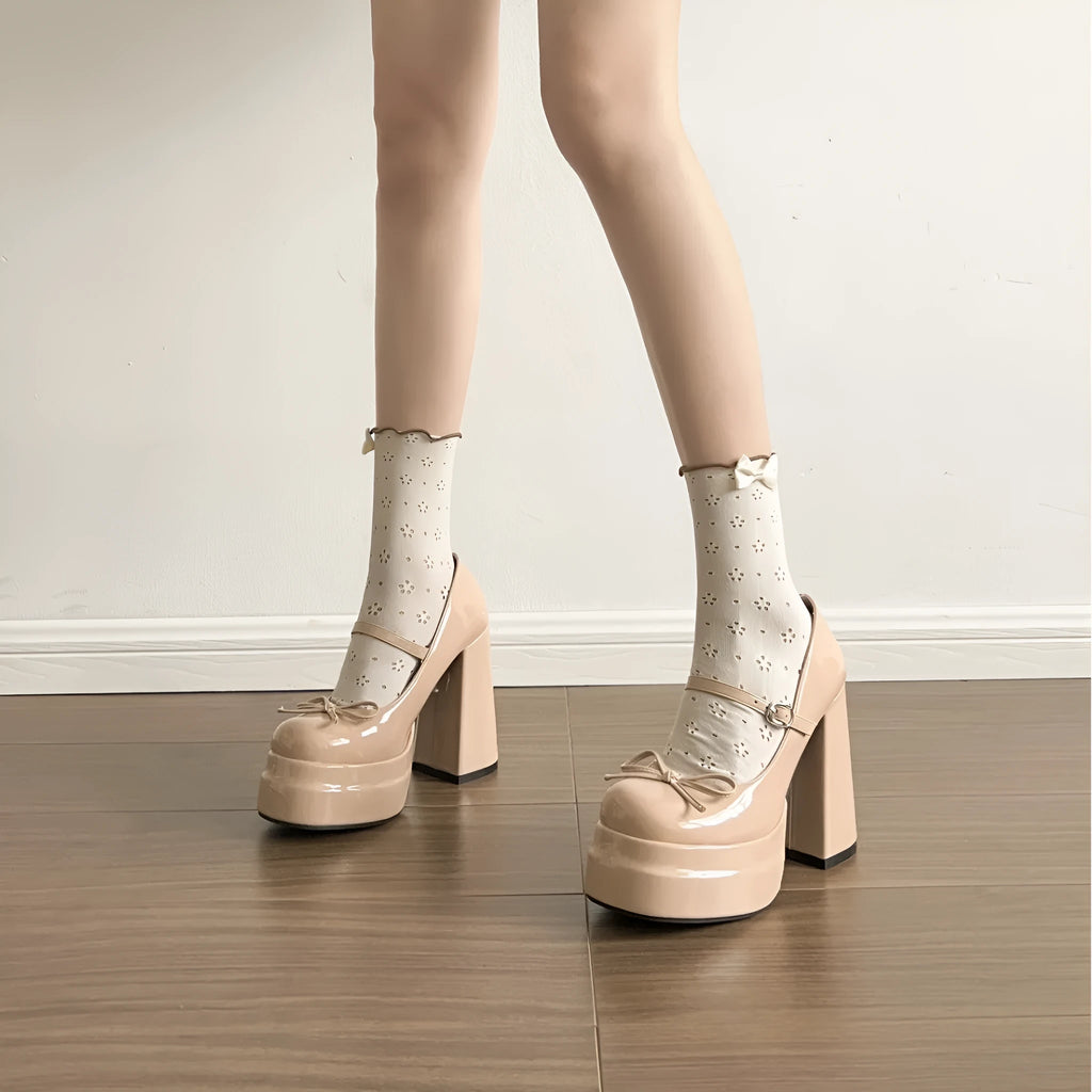 Women's chunky heel platform Mary Jane shoes in black with PU upper and buckle fastening