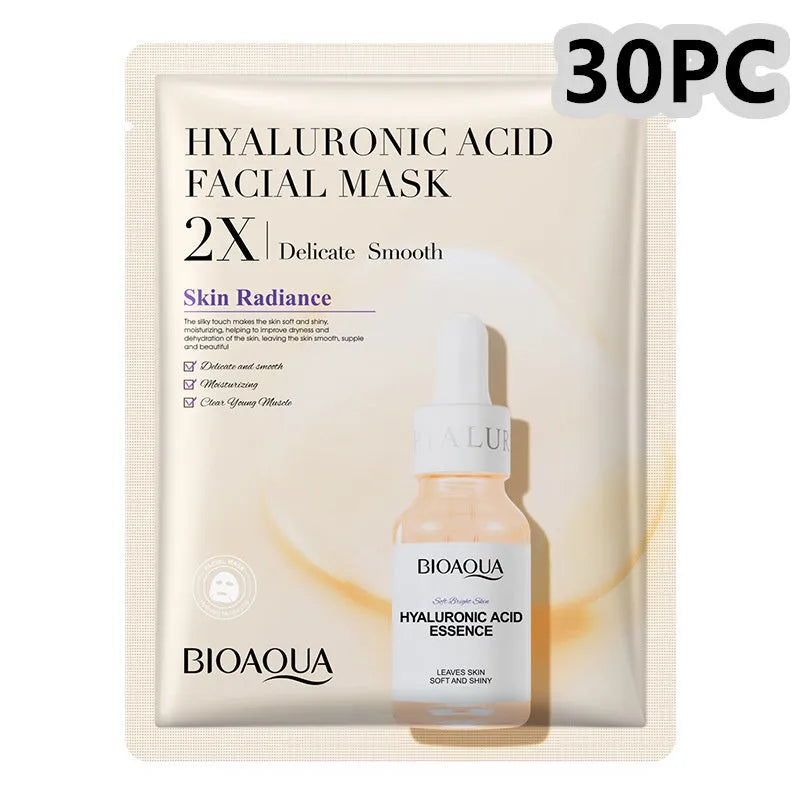 Single 30g collagen and hyaluronic acid gel sheet facial mask on a blue background.