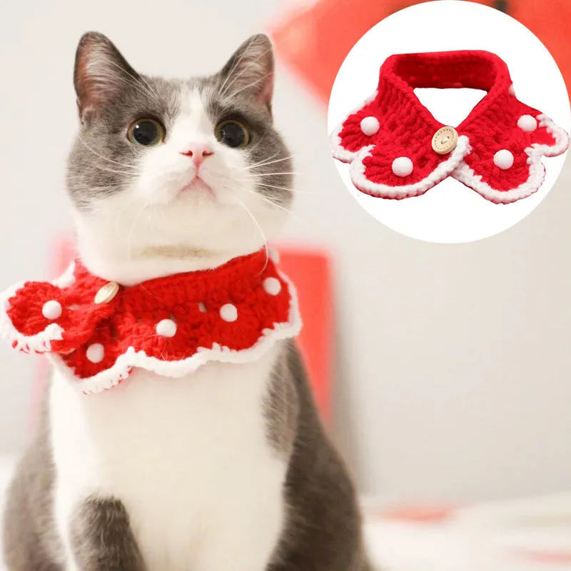 Hand-knitted milk cotton pet collar with cartoon pattern, shown in multiple sizes for cats, dogs, and rabbits.