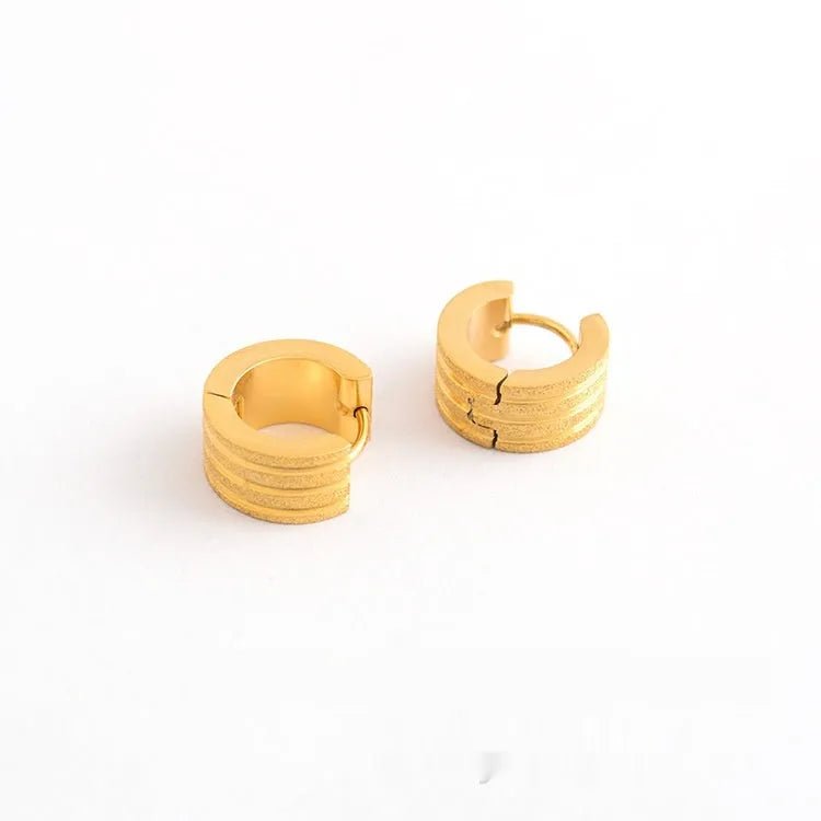 Geometric three-line frosted earrings in titanium steel with electroplated black, gold, or steel finish