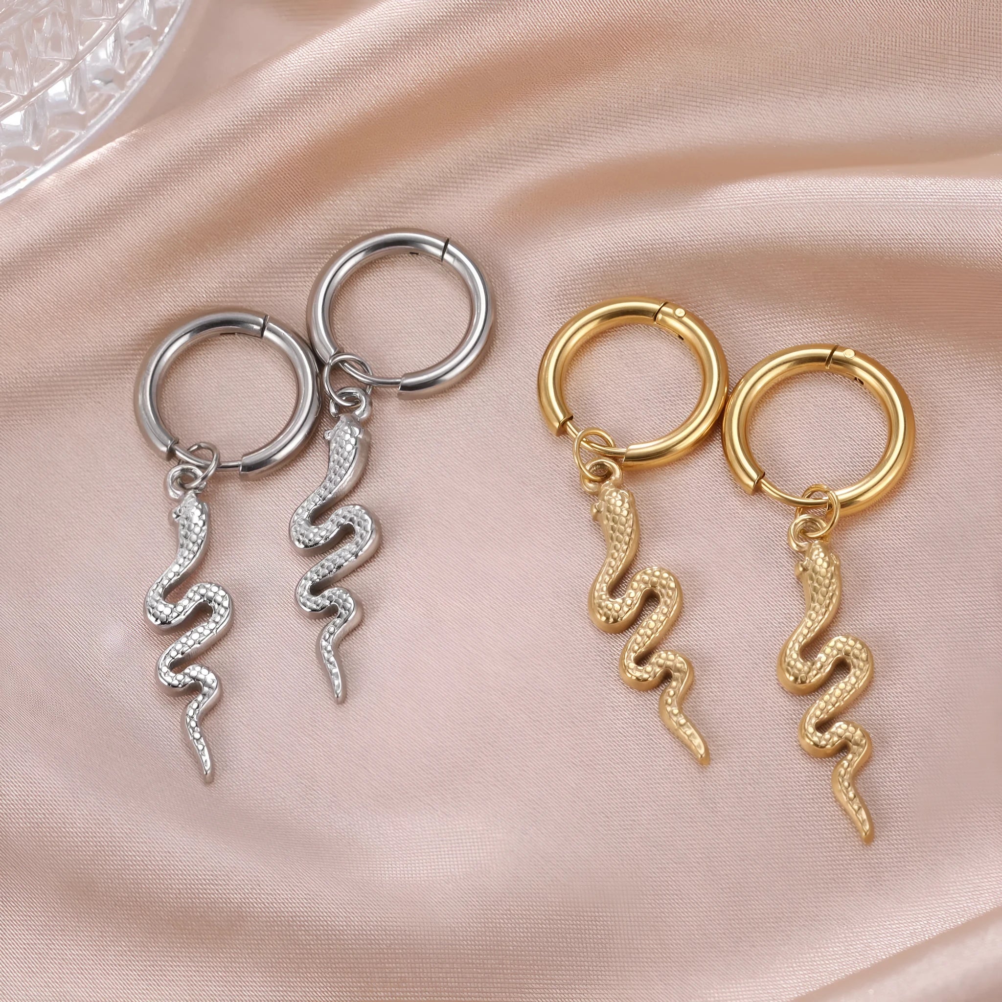 Gold plated stainless steel snake-shaped vintage clip-on earrings with Zodiac animal modelling