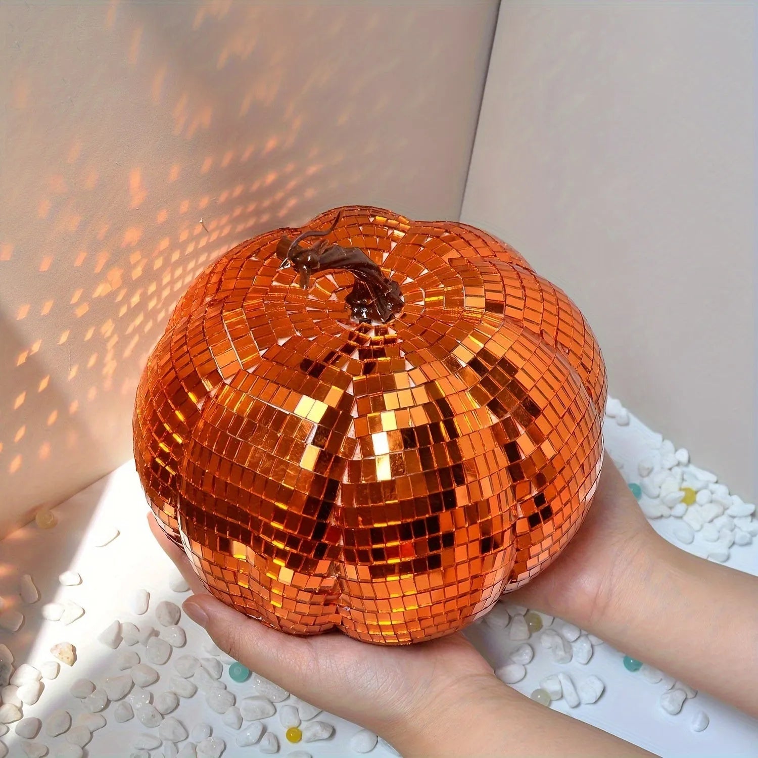 Chinese style glass pumpkin ornament with embroidered texture for Halloween and Christmas decoration.