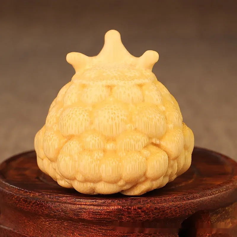 Solid bamboo carving ornament depicting Crown Princess toad with 5.0cm live eye detail