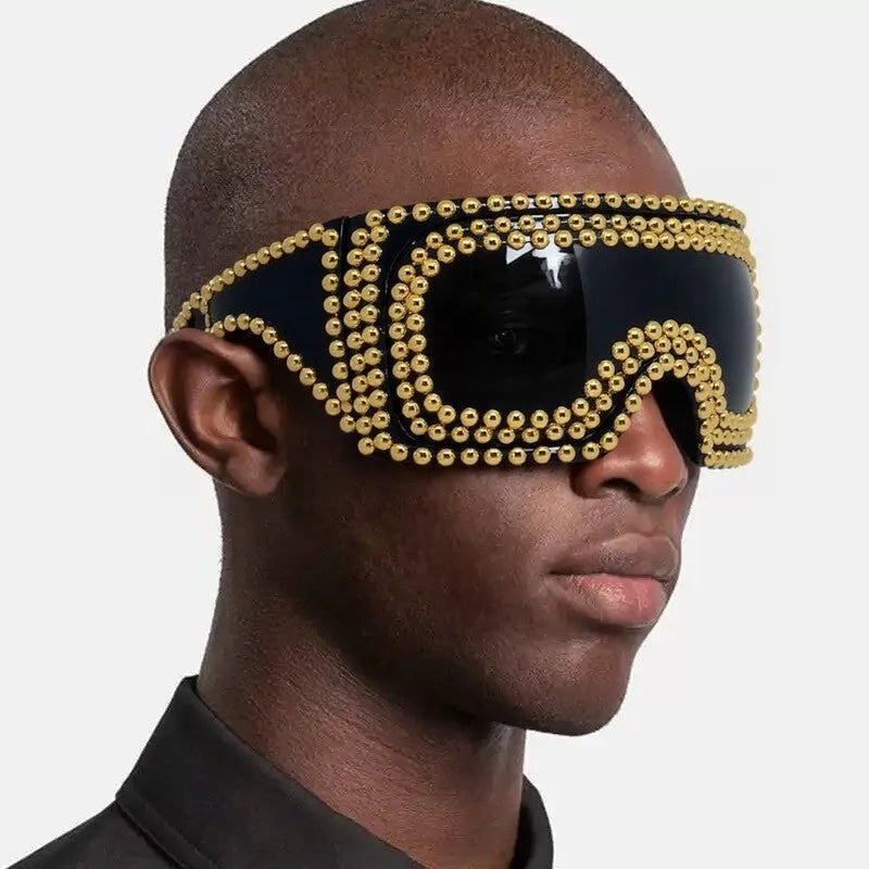 Men's punk sunglasses with large square frame and rivet details in silver colour