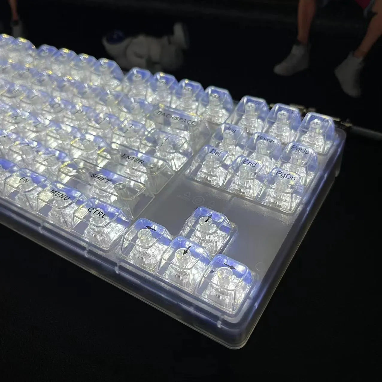 Transparent plastic universal 132-key mechanical keyboard cap set