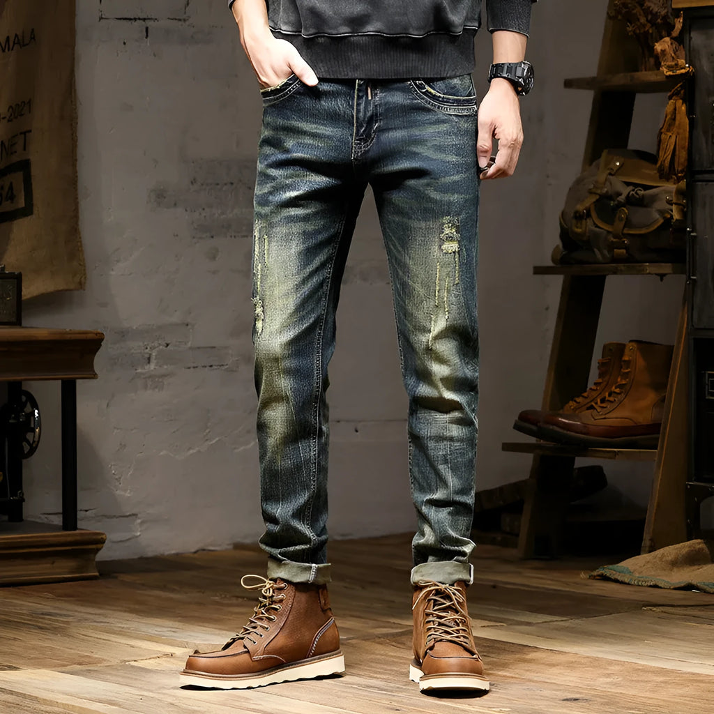 Men's skinny fit stretch denim jeans in retro colour with zip fly