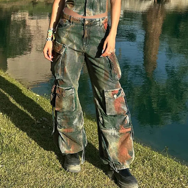 Retro colour bleaching multi-pocket cargo denim trousers in loose fit with gradient patch pockets