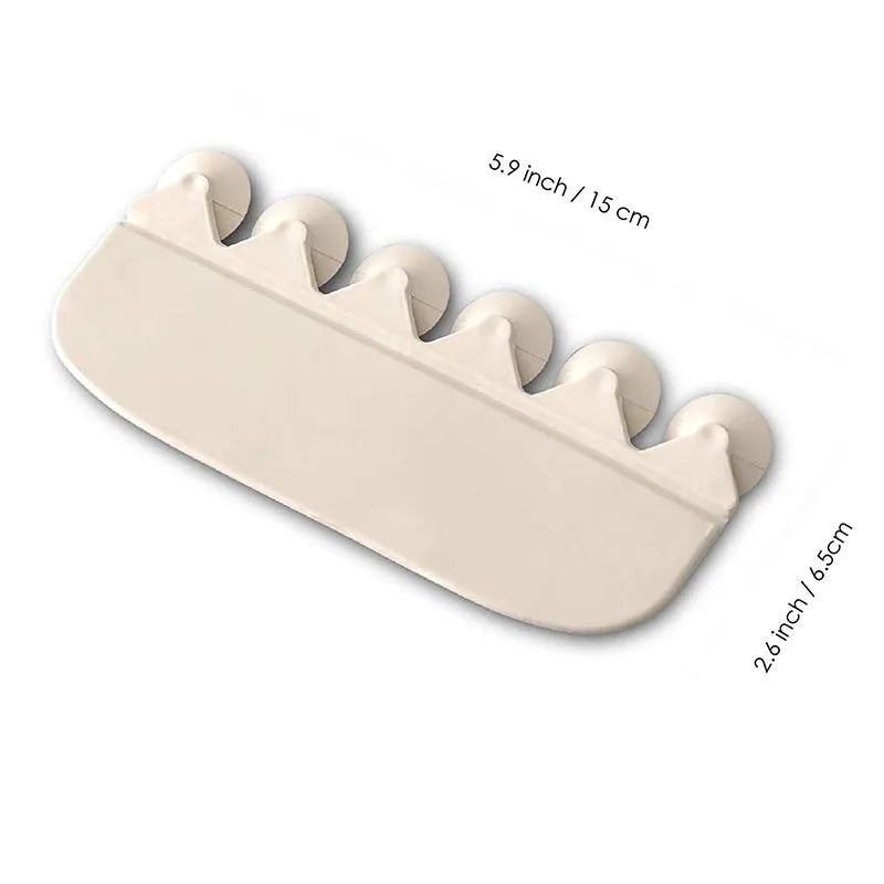 White PVC toilet urine blocking board for children's toilet training and splash prevention