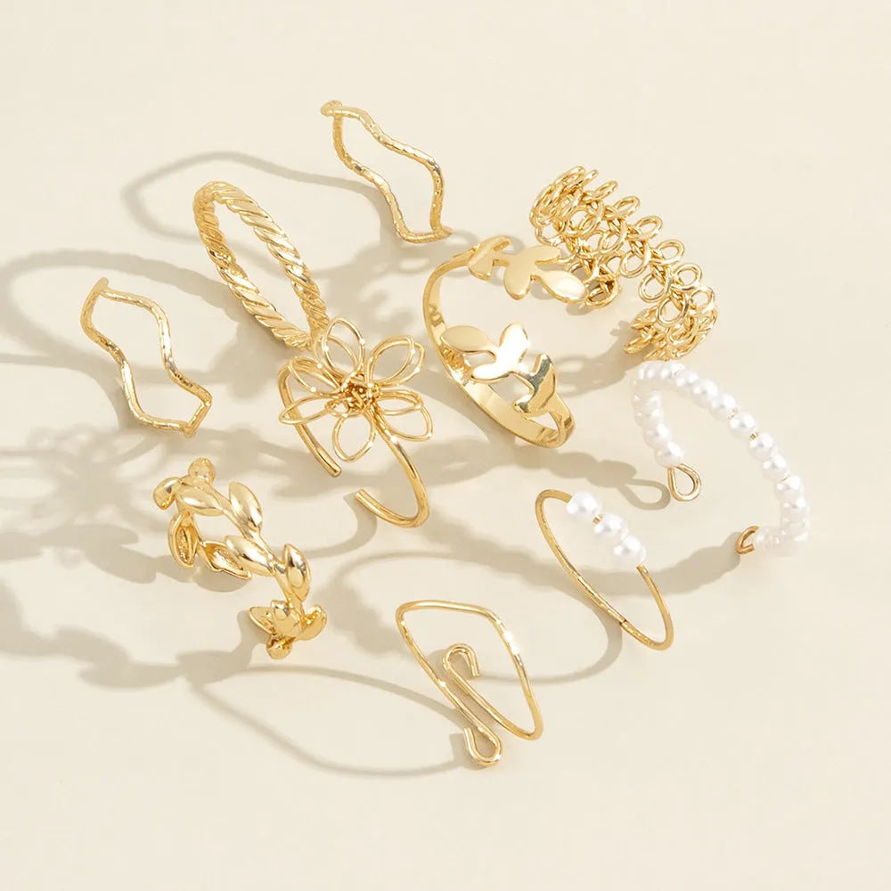 Openwork flower design ring set with glossy gold finish for women's fashion jewellery