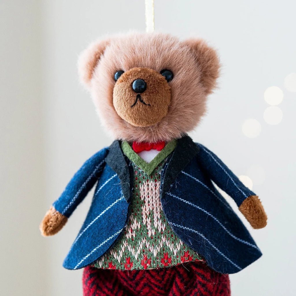 Cartoon-style cloth plush bear doll, available in gentleman bear or princess bear colour options.
