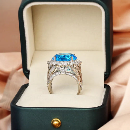 Italian court retro hollow women's ring in brass electroplated white steel