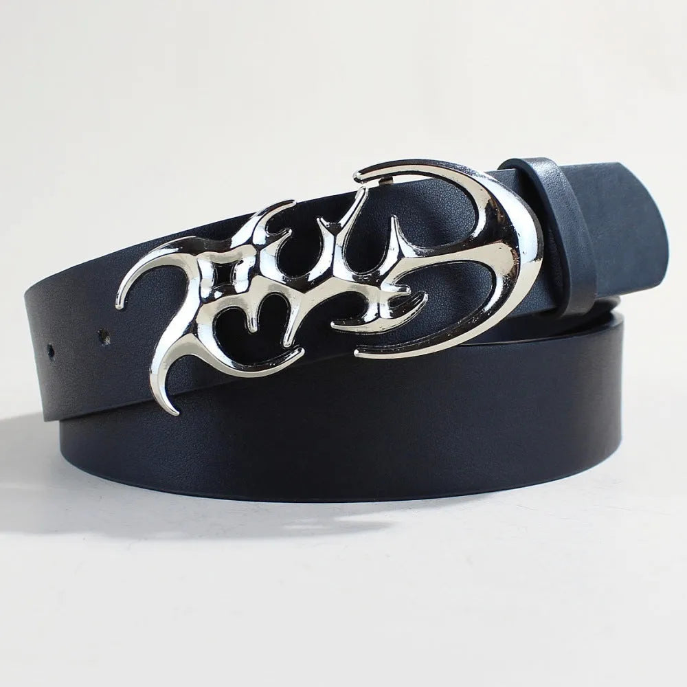 Casual silver buckle belt with PU leather strap in 105cm length and 3.3cm width