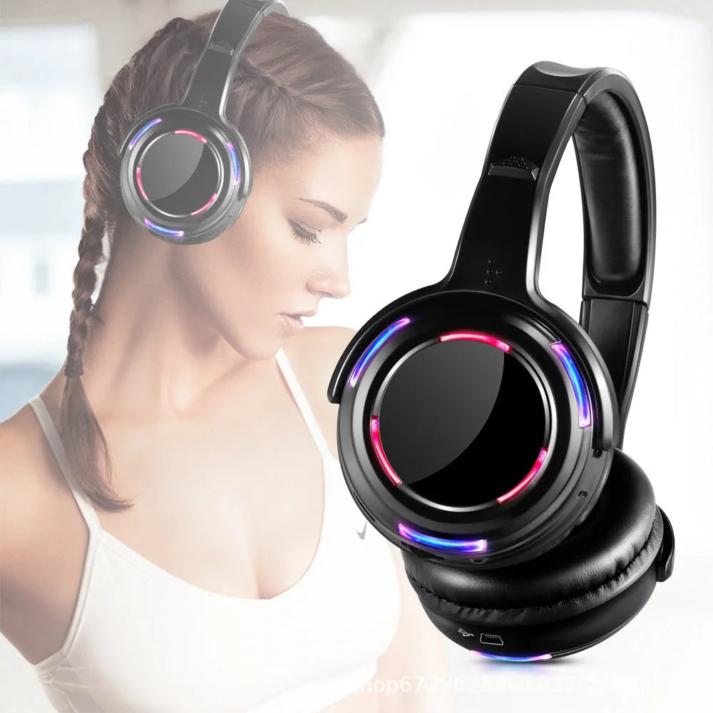 Black silent disco wireless headphones with 40mm speakers and 3.5mm connection cable