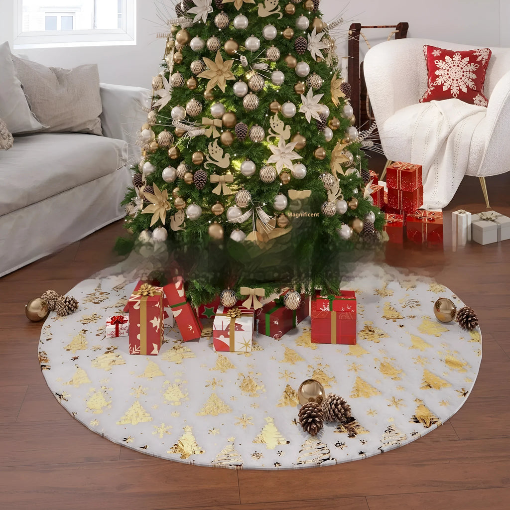 Plush red Christmas tree rug with snowflake XINGX pattern on a wooden floor